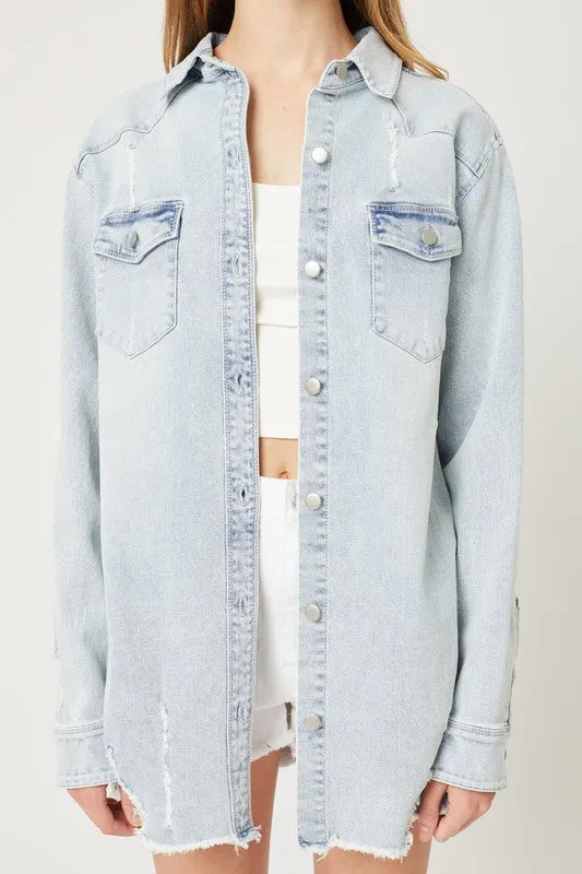 *OVERSIZED DENIM SHIRT JACKET LIGHT WASH