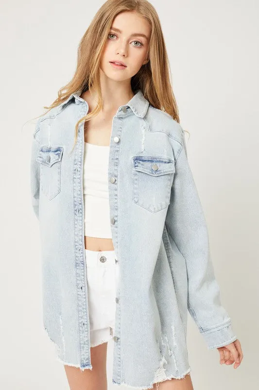 *OVERSIZED DENIM SHIRT JACKET LIGHT WASH